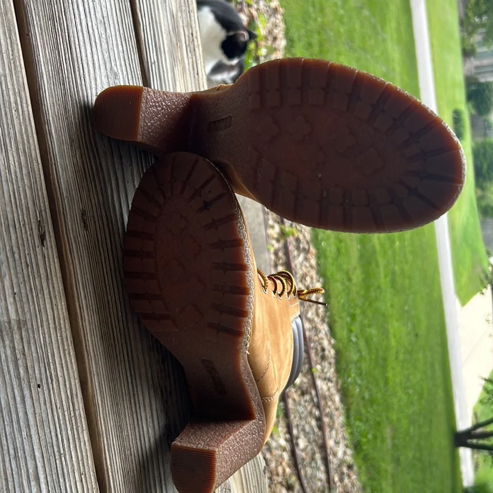 Timberland Heeled Boots - Picture 5 of 6